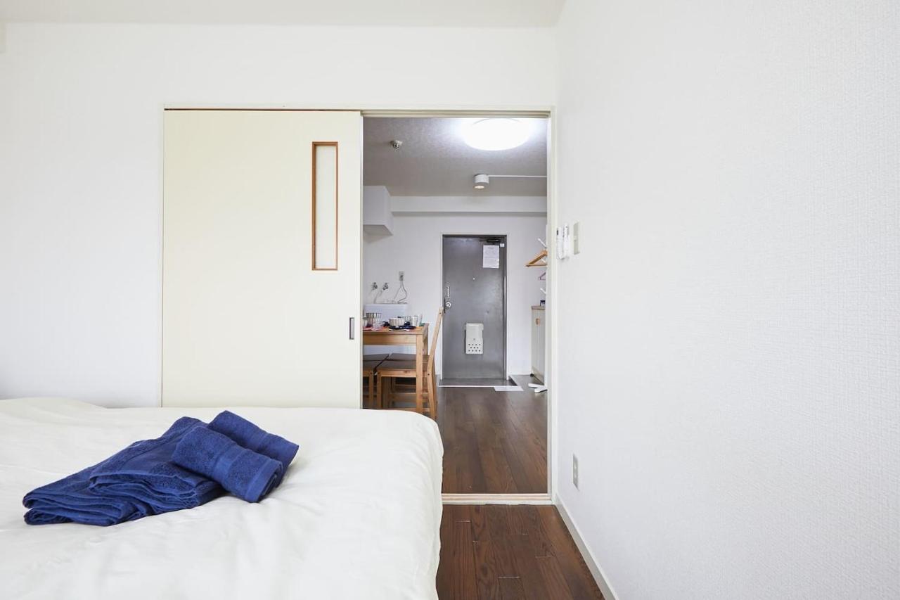 Appartement Sun White Gyoutoku 303 Tōkyō